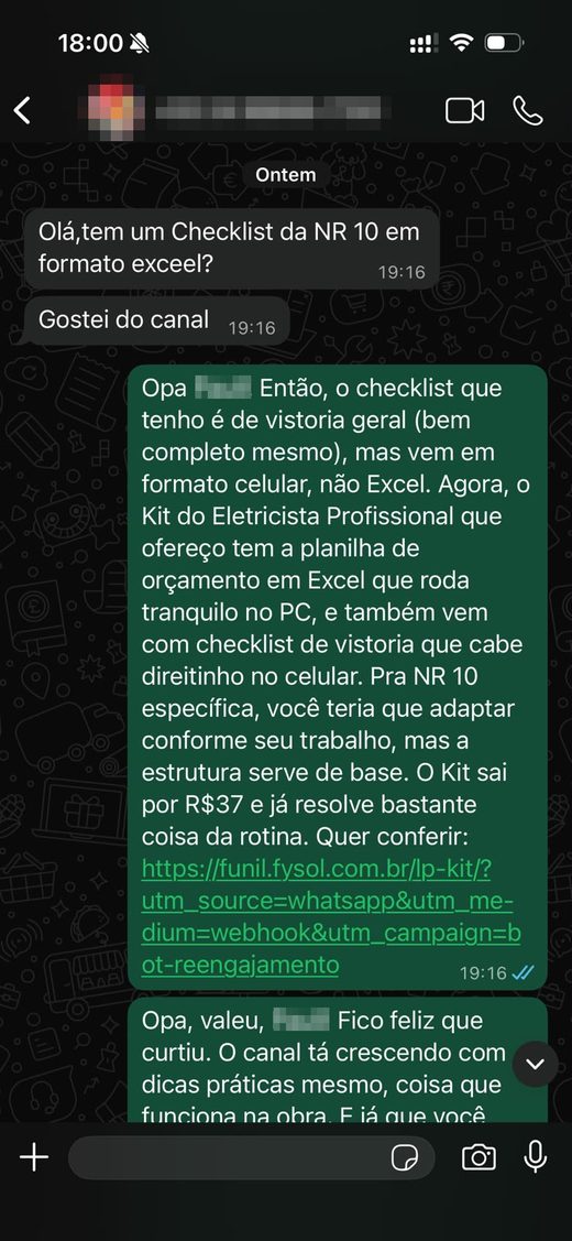 O cliente pede um checklist da NR 10 e o robô responde no mesmo minuto oferecendo o Kit