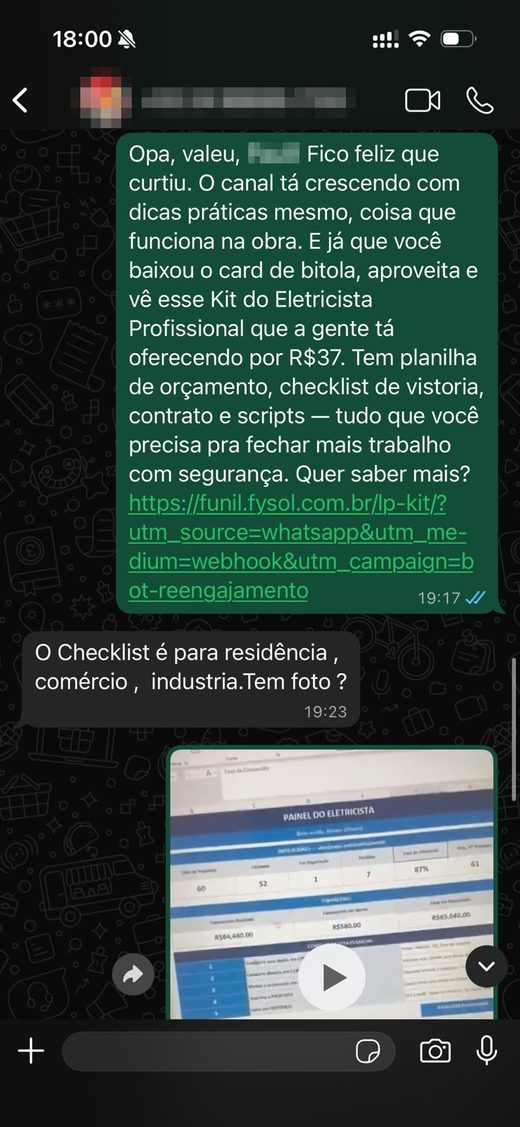 O robô lembra que o cliente baixou o card de bitola, e o cliente pergunta se tem foto